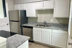 1914 Larrabee St, Seabrook, TX 77586 - Photo 39