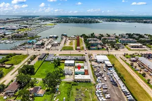 1914 Larrabee St, Seabrook, TX 77586 - Photo 49