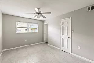 1914 Larrabee St, Seabrook, TX 77586 - Photo 27