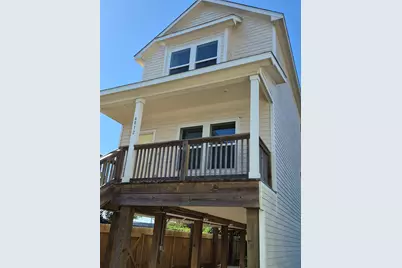 4012 Sealy Street, Galveston, TX 77550 - Photo 3
