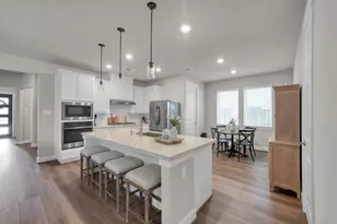 1123 Five T Ln, Tomball, TX 77375 - Photo 13