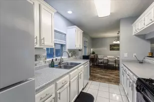 22618 Powell House Ln, Katy, TX 77449 - Photo 11