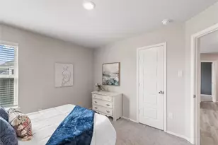 519 High Holly Cir, Magnolia, TX 77354 - Photo 17