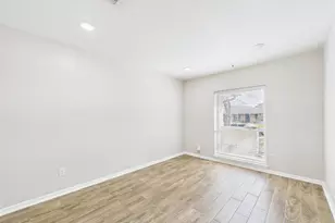 2004 Yorktown Ct N, League City, TX 77573 - Photo 7