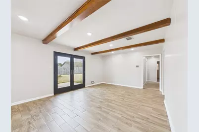 2004 Yorktown Court N, League City, TX 77573 - Photo 9