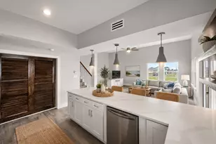 186 Ocean View Dr, Crystal Beach, TX 77650 - Photo 11