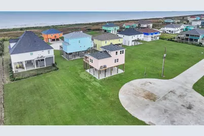186 Ocean View Drive, Crystal Beach, TX 77650 - Photo 31
