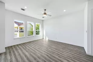 111 Capetown Way, Conroe, TX 77356 - Photo 13