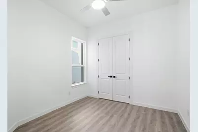 111 Capetown Way, Conroe, TX 77356 - Photo 23