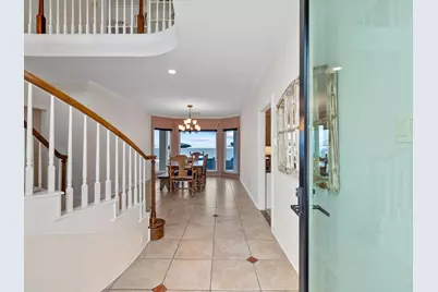 993 Sandy Court, La Porte, TX 77571 - Photo 9