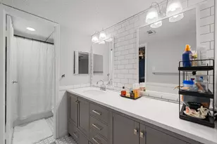 12550 Whittington Dr, Houston, TX 77077 - Photo 21