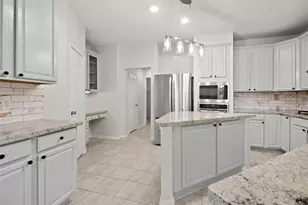308 Meadow Trail Ct, Friendswood, TX 77546 - Photo 15
