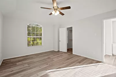 308 Meadow Trail Court, Friendswood, TX 77546 - Photo 5