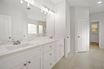308 Meadow Trail Court, Friendswood, TX 77546 - Photo 21