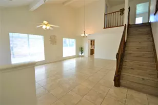 12410 Meadow Briar Dr, Stafford, TX 77477 - Photo 5