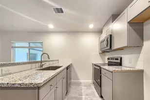 5603 Arboles Dr, Houston, TX 77035 - Photo 7