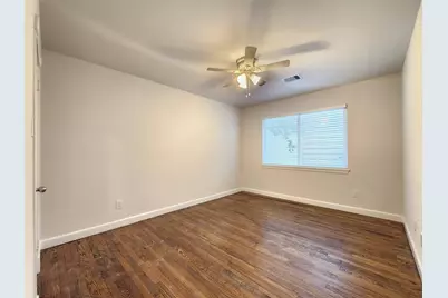 5603 Arboles Drive, Houston, TX 77035 - Photo 17