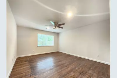 5603 Arboles Drive, Houston, TX 77035 - Photo 11
