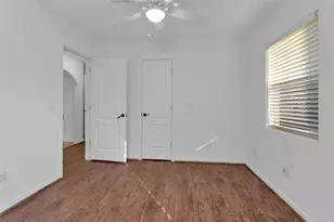 403 Meters St, Houston, TX 77020 - Photo 13