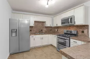 403 Meters St, Houston, TX 77020 - Photo 25