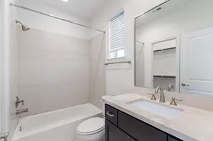 2239 Chenevert St, Houston, TX 77003 - Photo 15