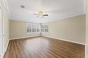 1502 Beechurst Ct, Houston, TX 77062 - Photo 15