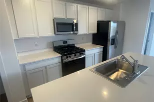 827 Rosewood Trl, Beasley, TX 77417 - Photo 3