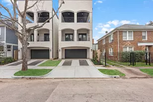 1319 W Bell St, Houston, TX 77019 - Photo 3