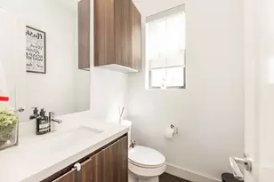 608 Middle St, Houston, TX 77003 - Photo 13