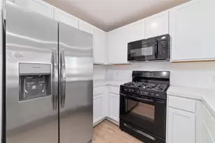 7611 Cedar Birch, Katy, TX 77493 - Photo 3