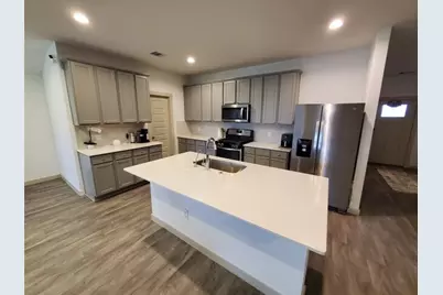 6910 Dell Vista Dr Drive, Richmond, TX 77469 - Photo 5