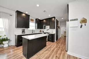 111 Jenkins St, Houston, TX 77003 - Photo 7