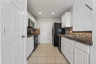 10826 Aly Trace Ct, Houston, TX 77064 - Photo 7