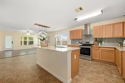 15906 Arapaho Bend Ln, Cypress, TX 77429 - Photo 7