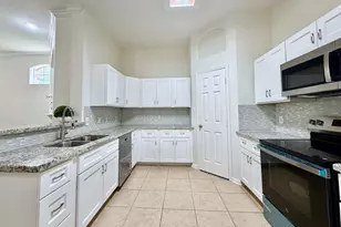 2710 Grants Lake Blvd, Sugar Land, TX 77479 - Photo 7