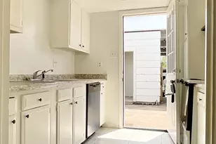 7067 Chasewood Dr, Houston, TX 77489 - Photo 9