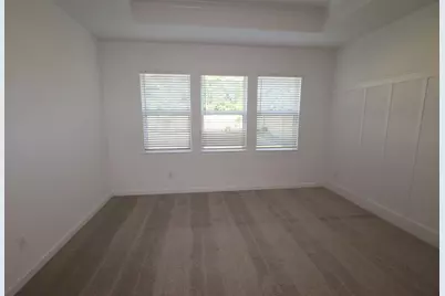 18610 Eastwood Ridge Court, Crosby, TX 77532 - Photo 9