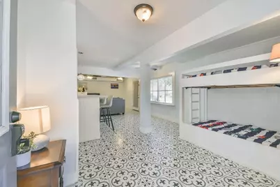 1515 19th Street, Galveston, TX 77550 - Photo 17