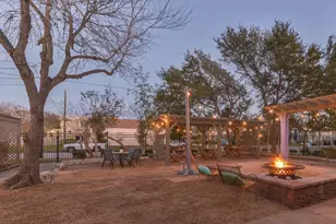 1515 19th St, Galveston, TX 77550 - Photo 49