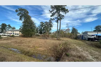 7119 Jessica Leann Drive, Conroe, TX 77306 - Photo 3