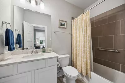 1018 Shepherd Oaks Drive, Houston, TX 77018 - Photo 11
