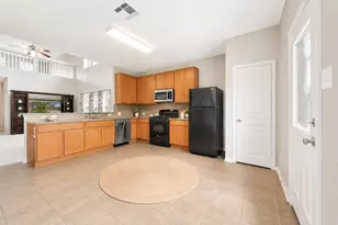 3105 Cambridge Meadows Ln, Dickinson, TX 77539 - Photo 13