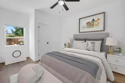 9818 Sandra Street #B, Houston, TX 77016 - Photo 7