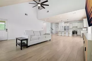 2732 Rogliano Ln, League City, TX 77573 - Photo 17