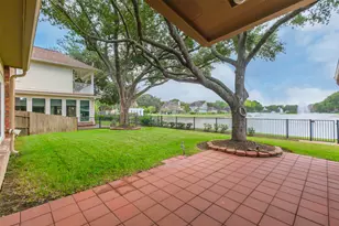 633 Clarenda Falls Dr, Sugar Land, TX 77479 - Photo 43