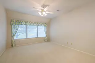 633 Clarenda Falls Dr, Sugar Land, TX 77479 - Photo 37