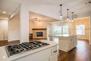 633 Clarenda Falls Dr, Sugar Land, TX 77479 - Photo 21