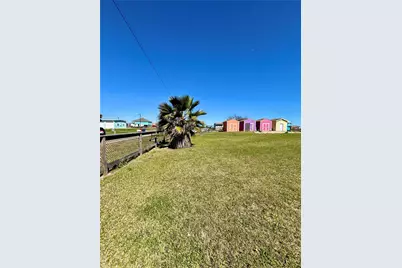 355 County Road 202, Sargent, TX 77414 - Photo 15