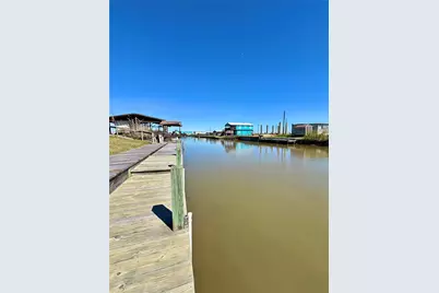 355 County Road 202, Sargent, TX 77414 - Photo 19