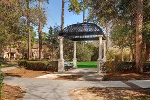 50 E Pipers Green, The Woodlands, TX 77382 - Photo 31